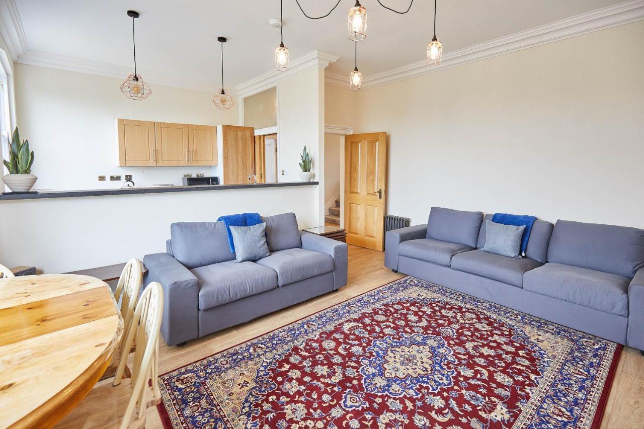 Apartamento Ground Floor At The Old Vicarage Scarborough Exterior foto